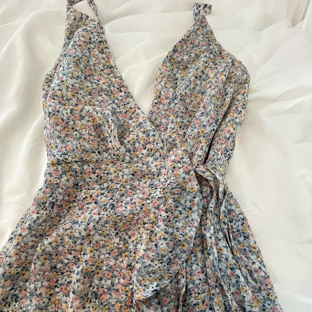 Princess Polly Aamina playsuit - Picture 3 of 6